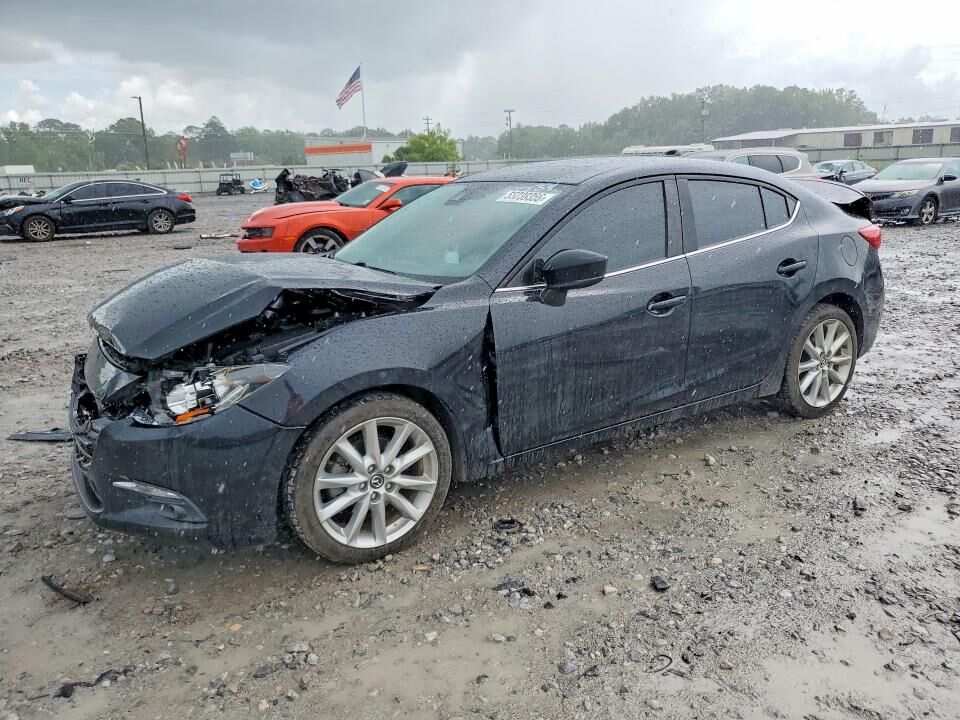 2017 MAZDA Mazda3