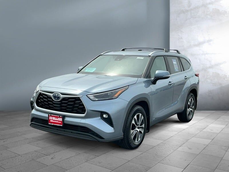 2023 TOYOTA Highlander