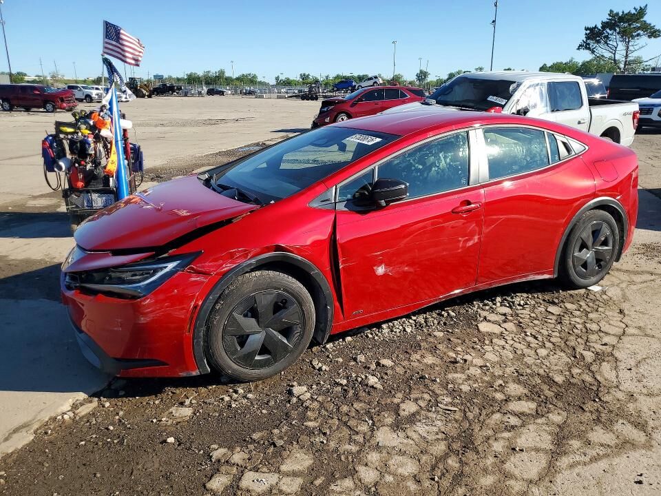 2024 TOYOTA PRIUS