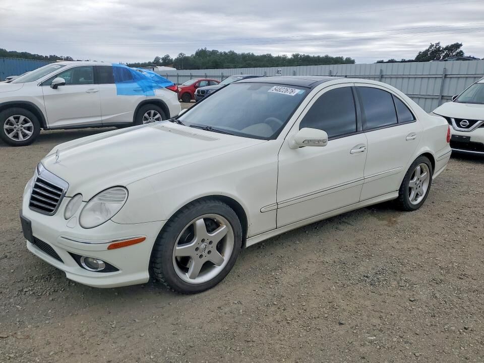 2009 MERCEDES-BENZ E-Class