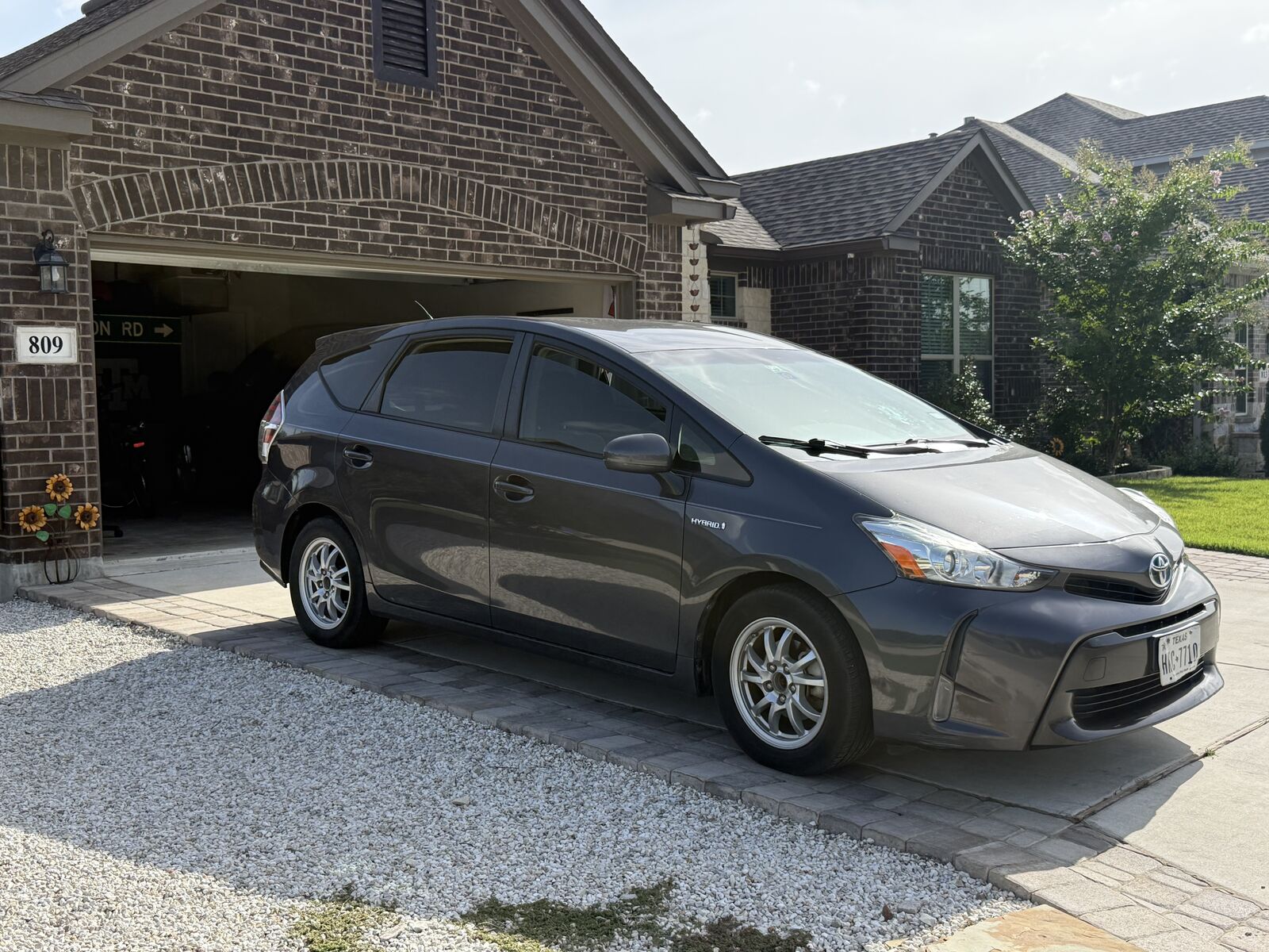 2016 TOYOTA Prius
