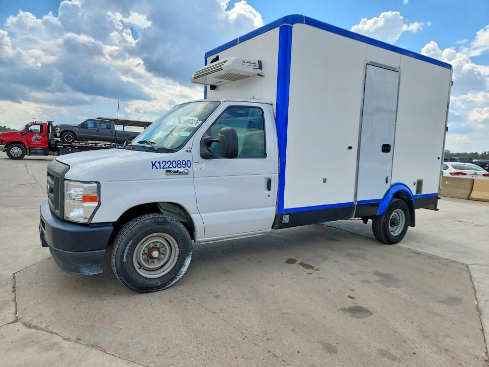 2023 FORD E-350