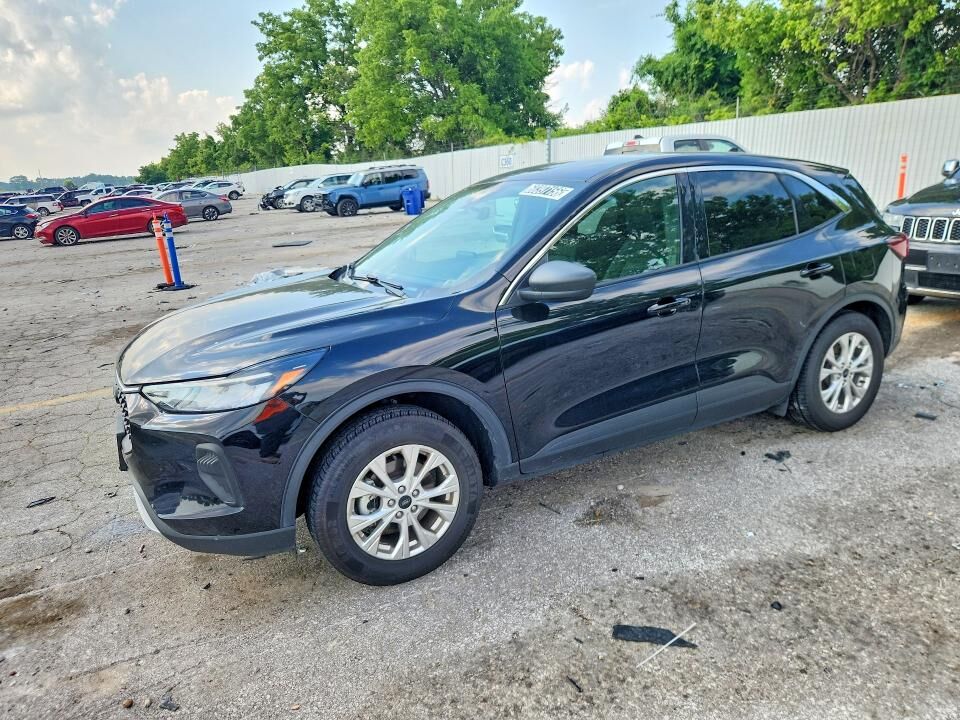 2024 FORD Escape