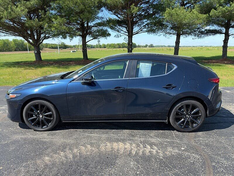 2024 MAZDA Mazda3