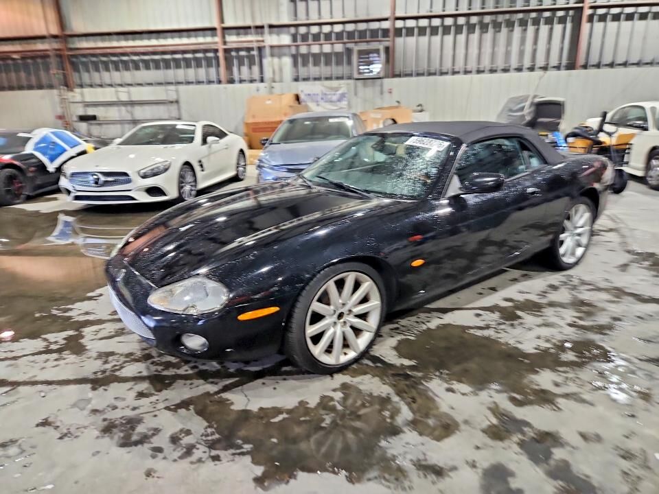 2004 JAGUAR XK8