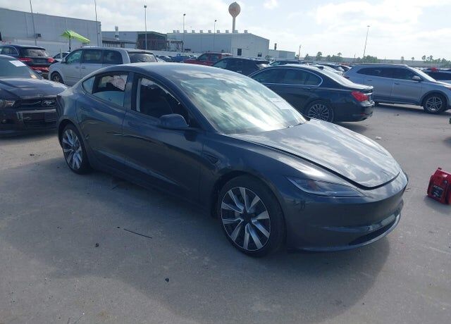 2026 TESLA Model 3