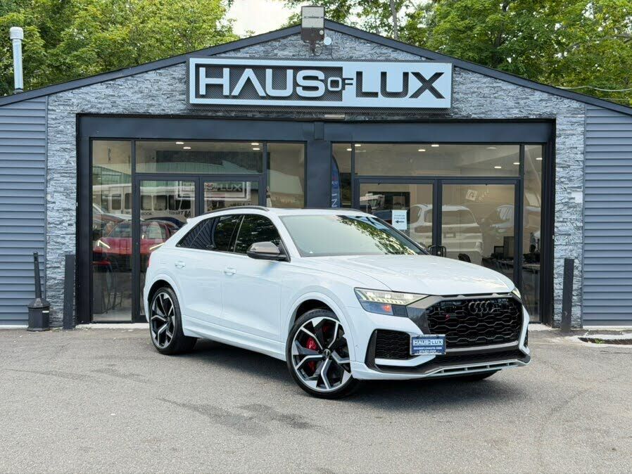 2021 AUDI RS Q8