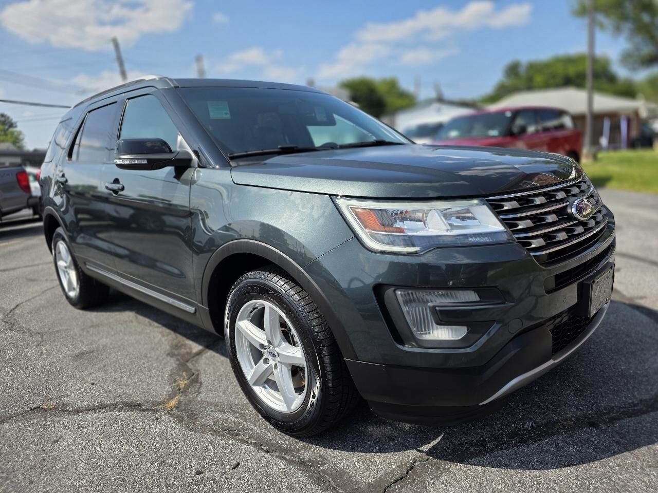 2016 FORD Explorer