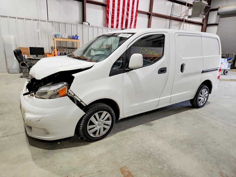 2017 NISSAN NV200