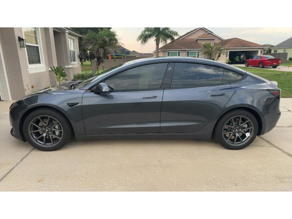 2021 TESLA Model 3