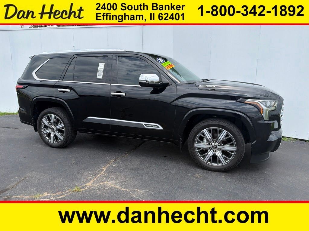 2024 TOYOTA Sequoia