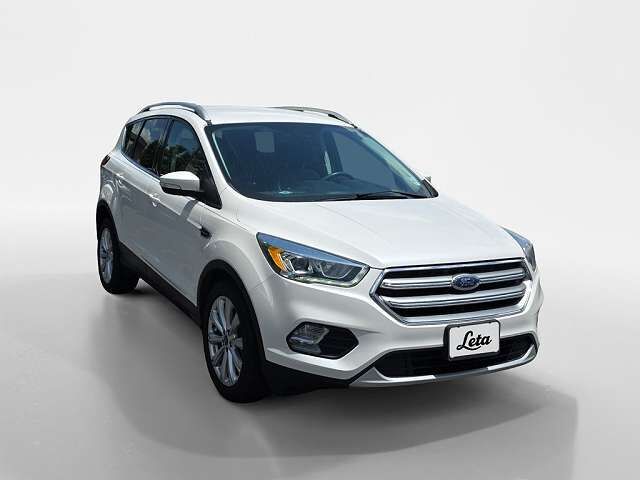 2017 FORD Escape