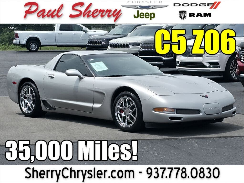 2004 CHEVROLET Corvette