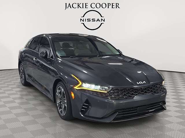 2022 KIA K5