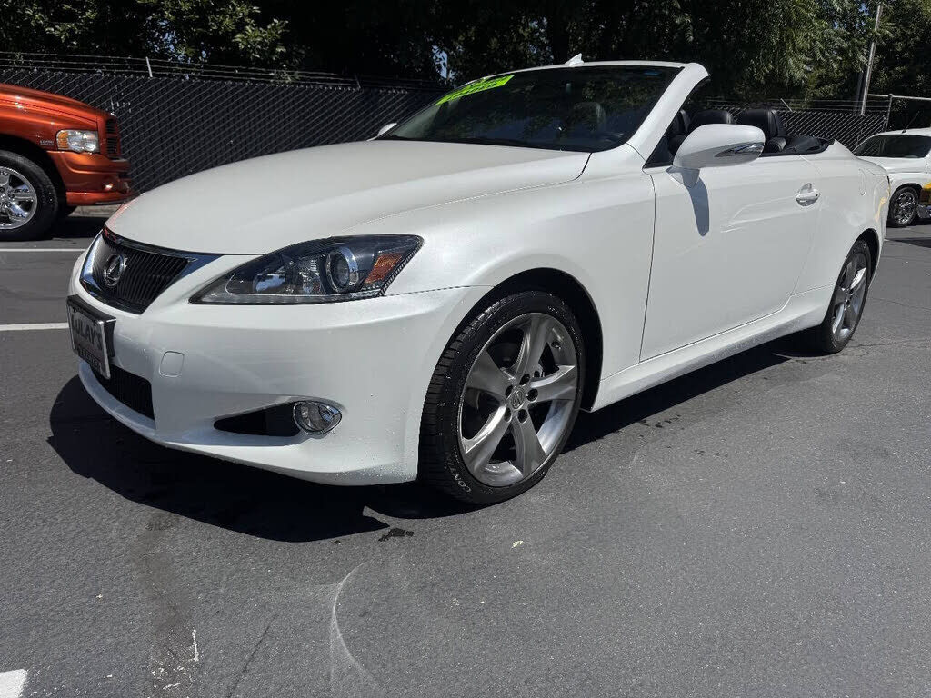 2013 LEXUS IS