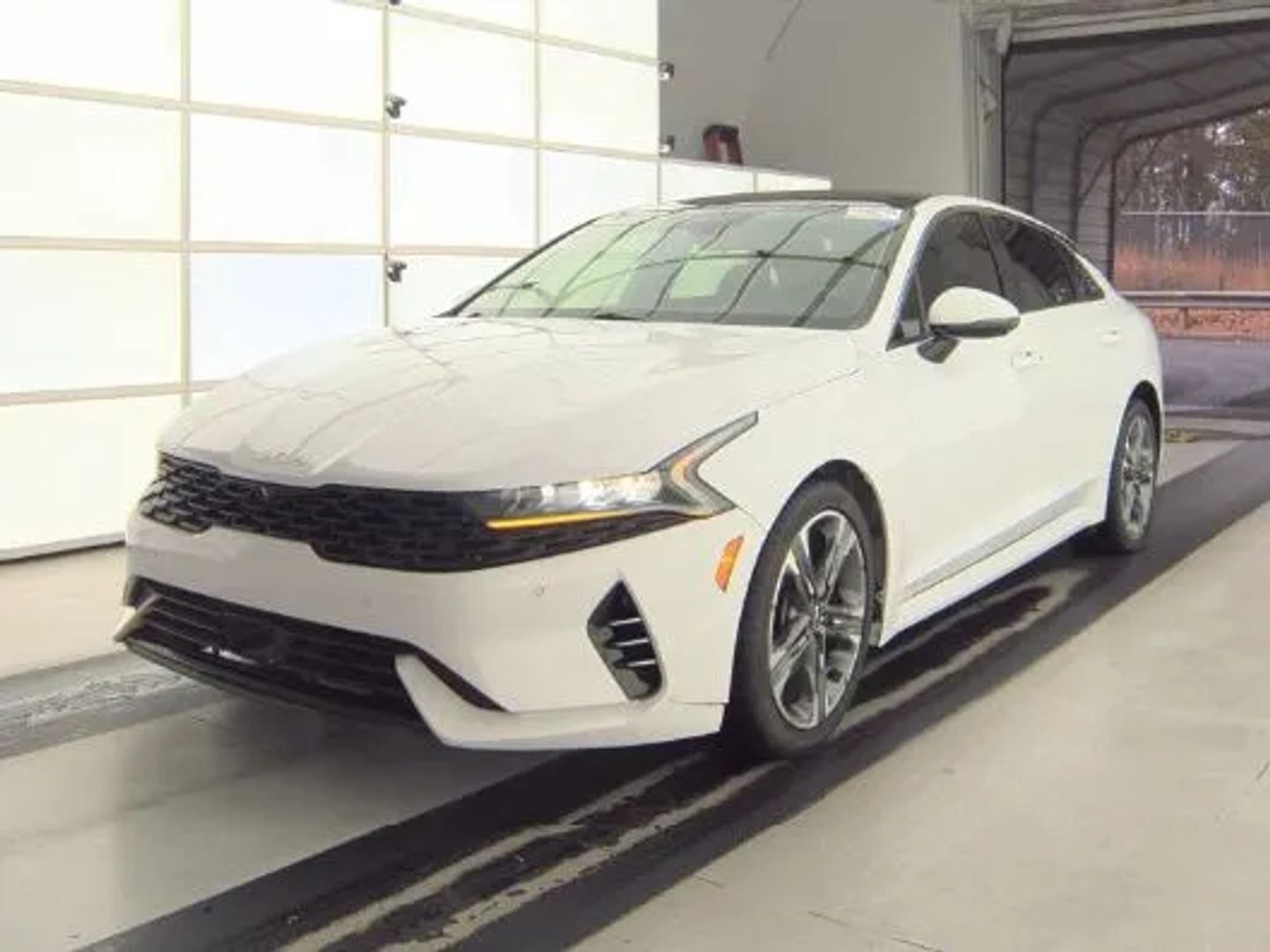2022 KIA K5