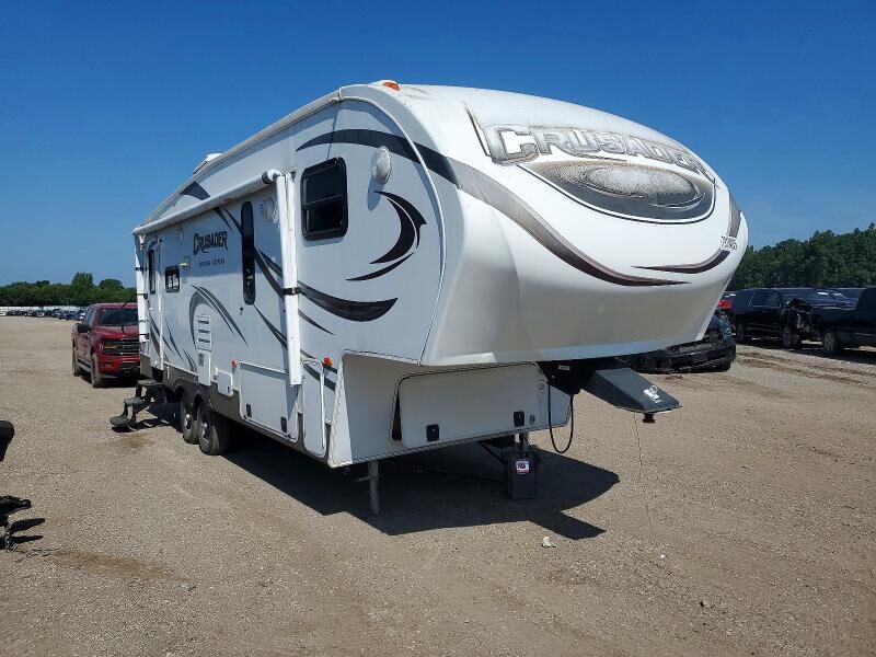 2014 FOREST RIVER Crusader
