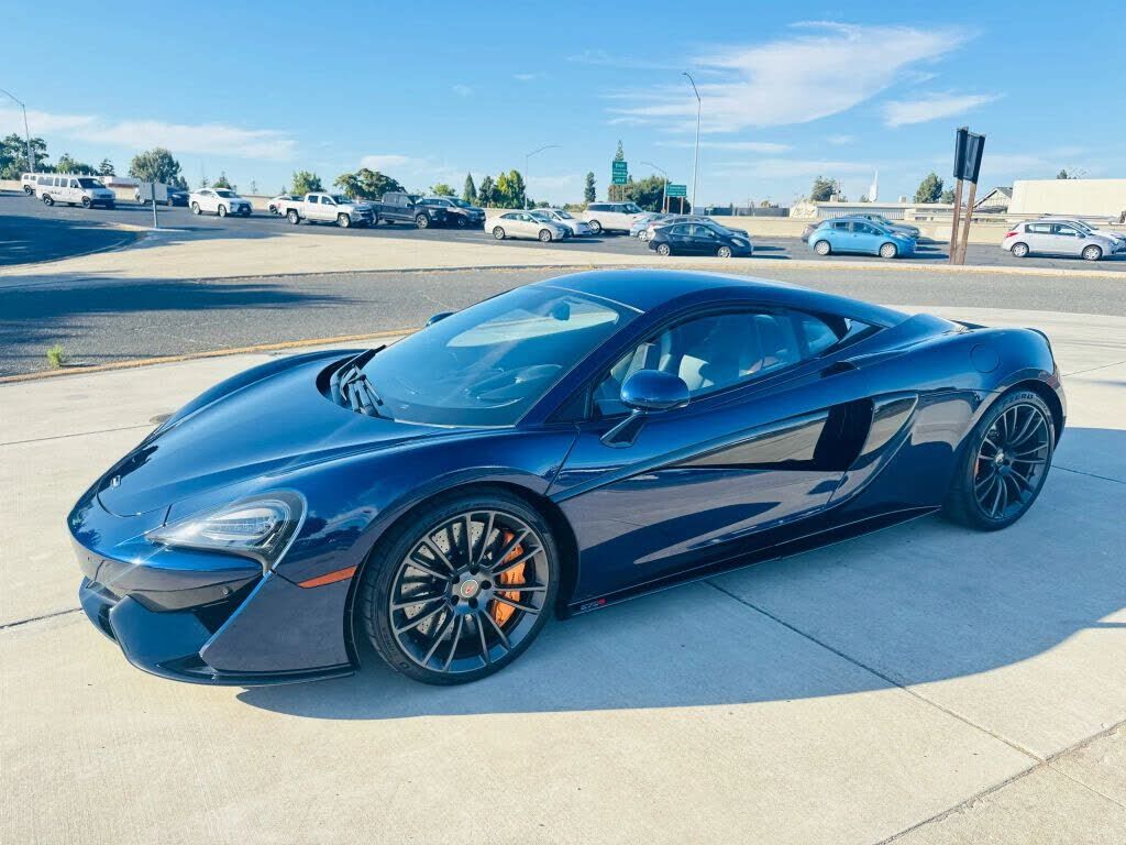 2018 MCLAREN 570S