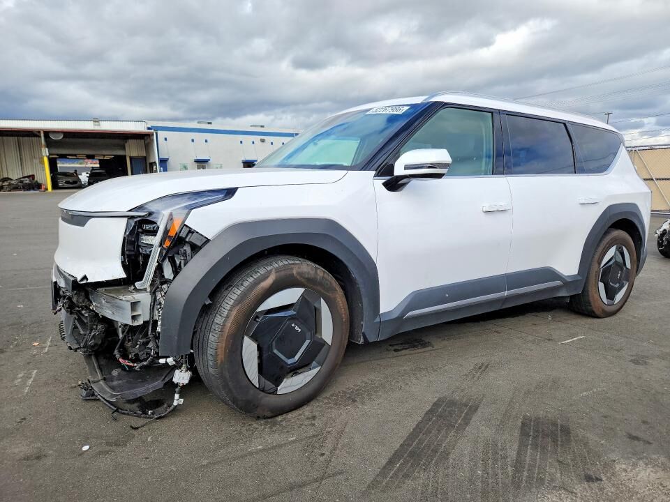 2025 KIA EV9