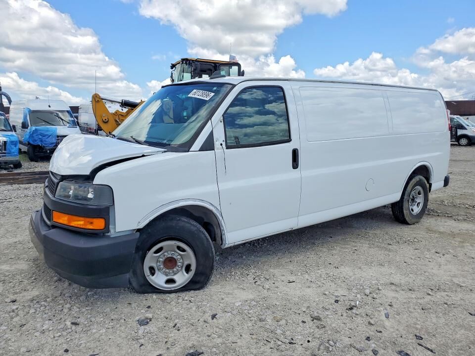 2022 CHEVROLET Express