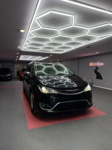 2020 CHRYSLER Pacifica