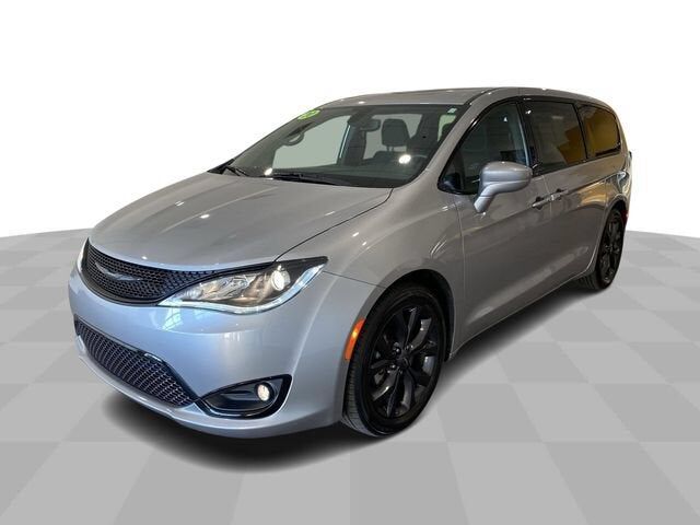 2020 CHRYSLER Pacifica