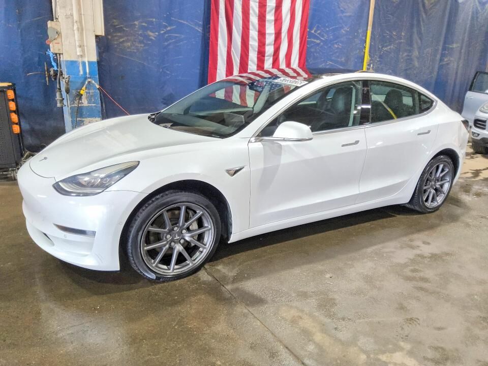 2020 TESLA Model 3
