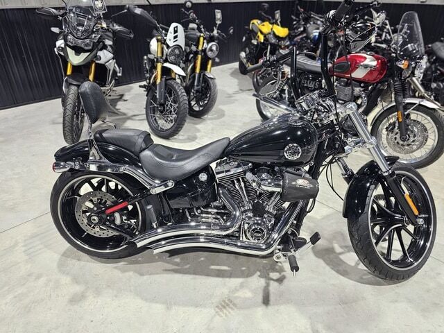 2014 HARLEY DAVIDSON Breakout