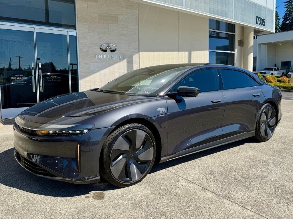 2025 LUCID Air
