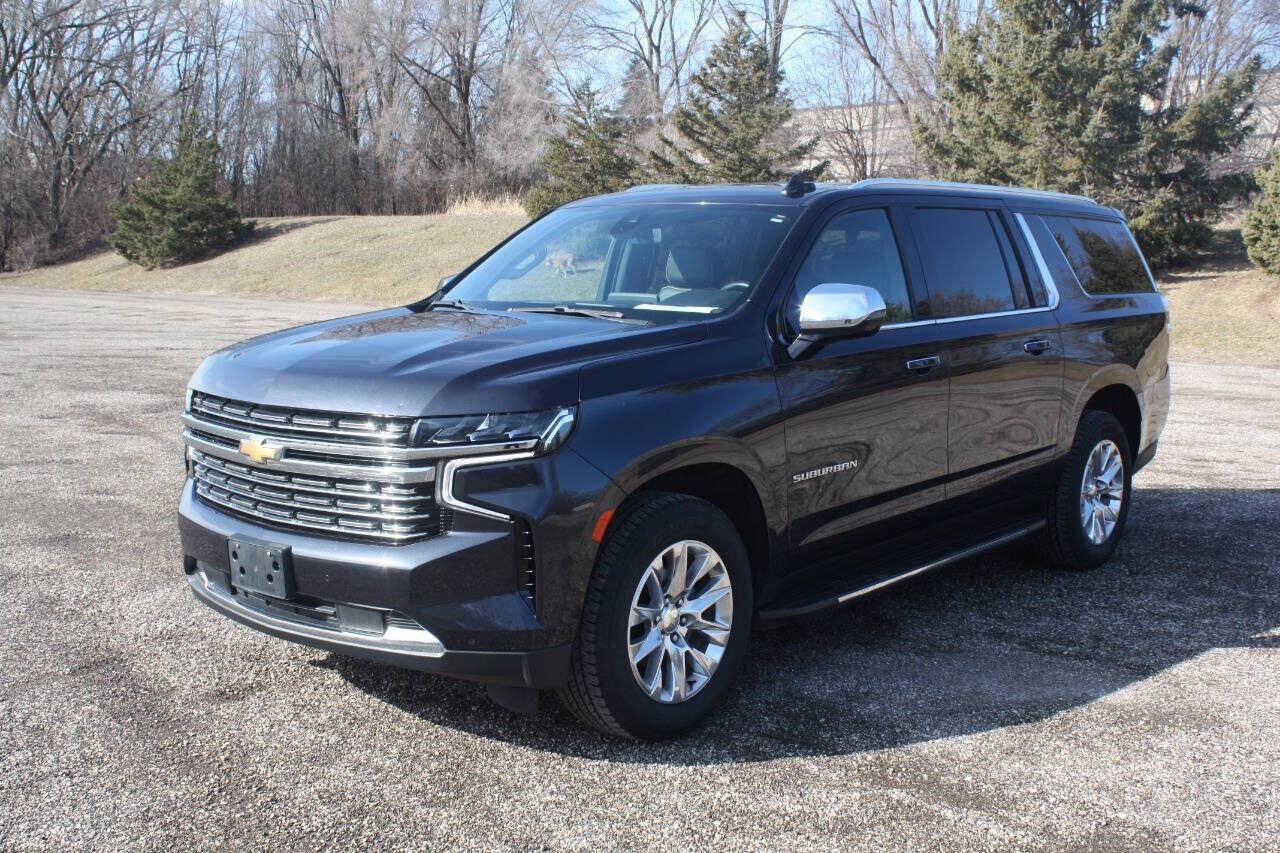 2022 CHEVROLET Suburban