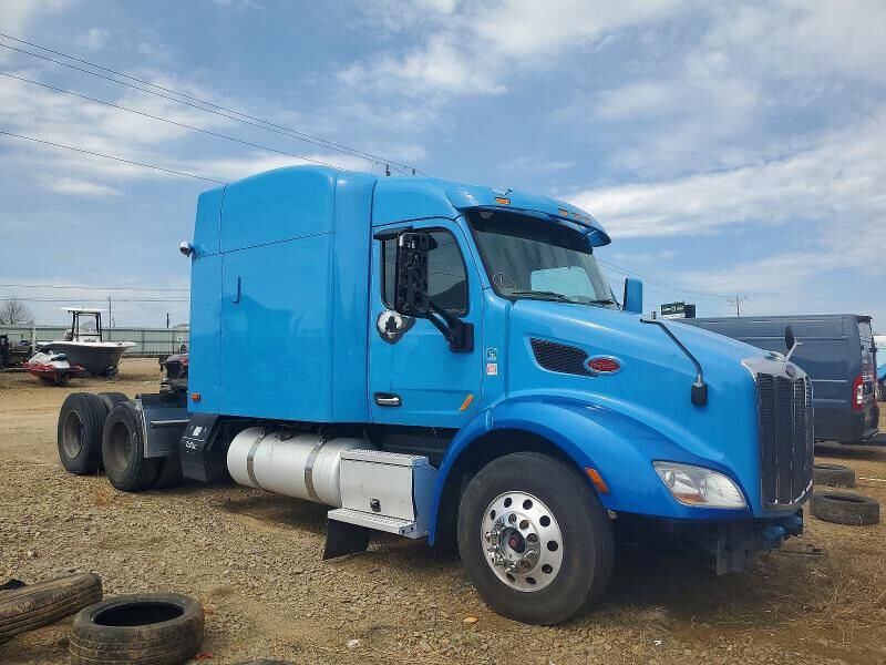 2019 PETERBILT 579