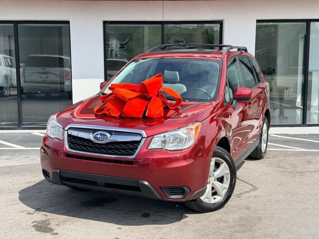 2016 SUBARU Forester
