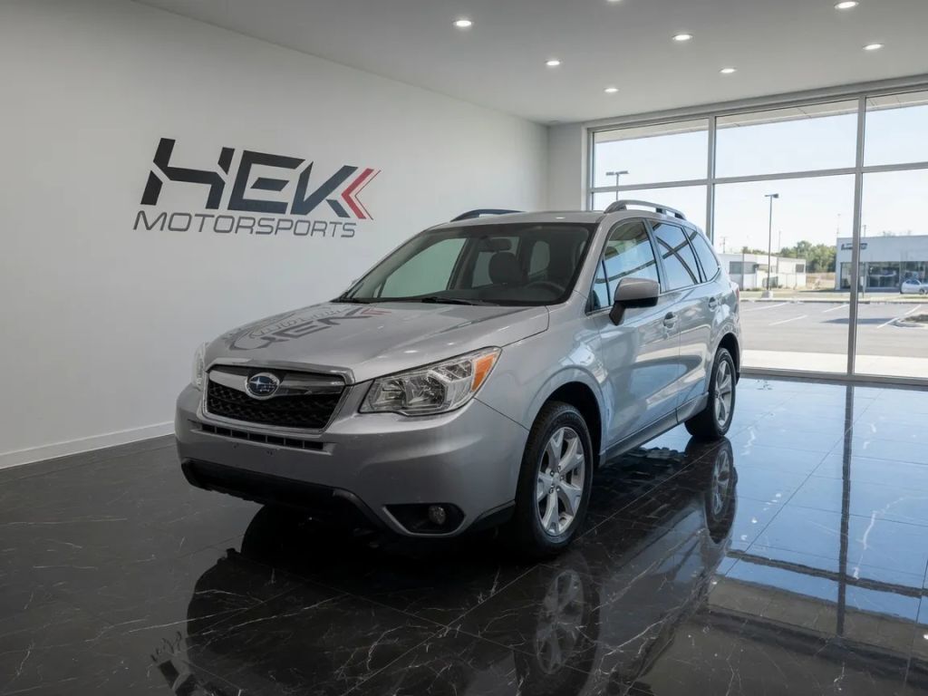 2016 SUBARU Forester