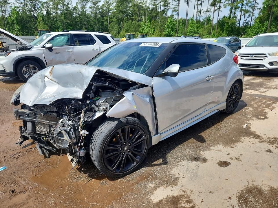 2016 HYUNDAI Veloster
