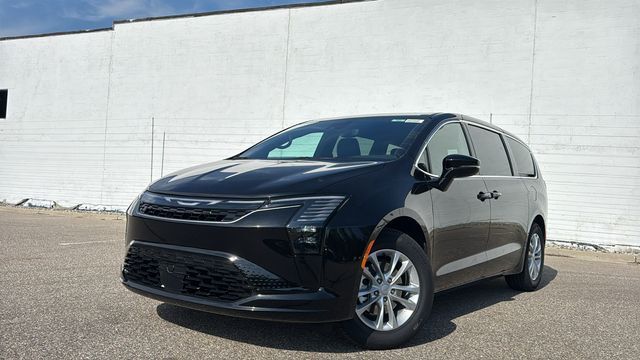2027 CHRYSLER Pacifica
