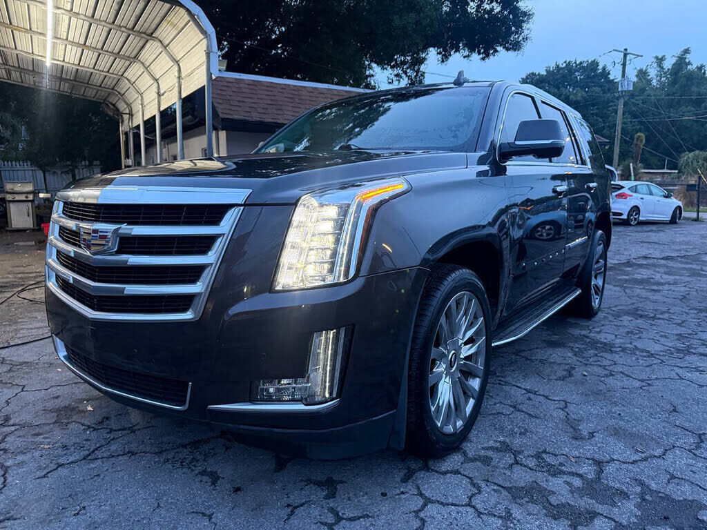 2016 CADILLAC Escalade