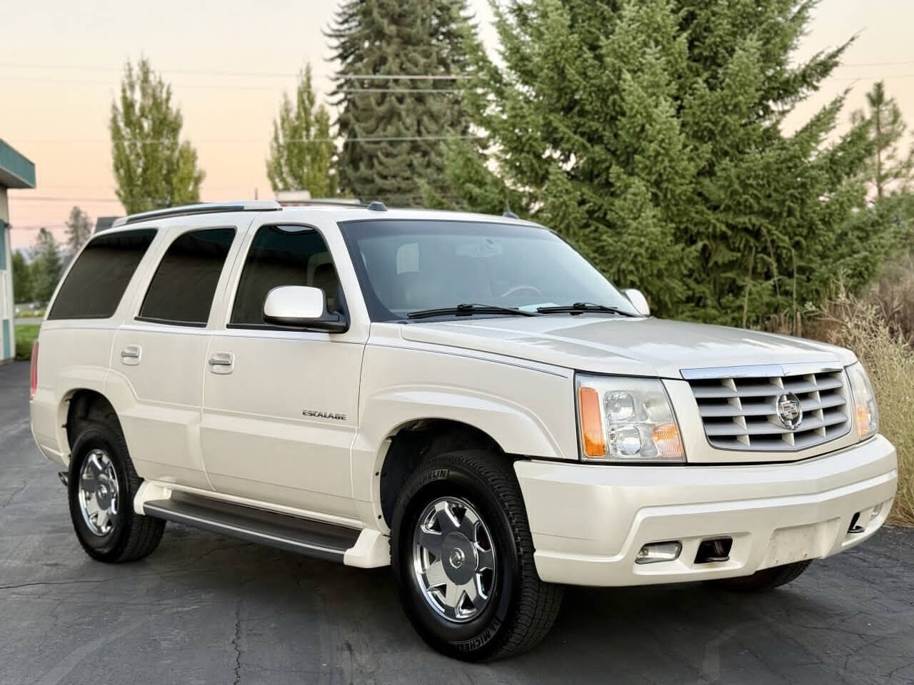 2004 CADILLAC Escalade