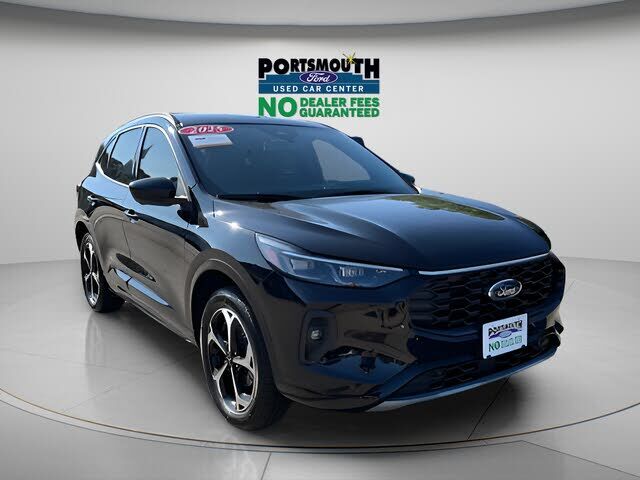 2025 FORD Escape
