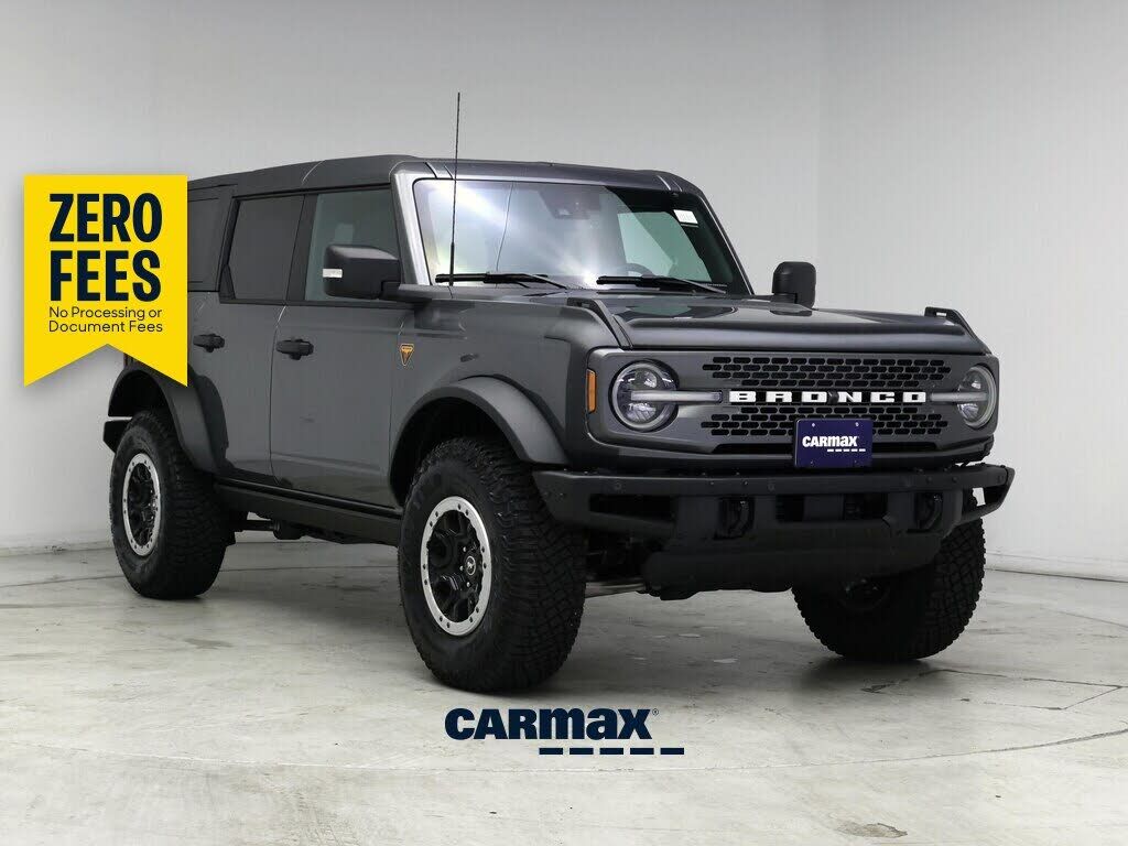 2023 FORD Bronco