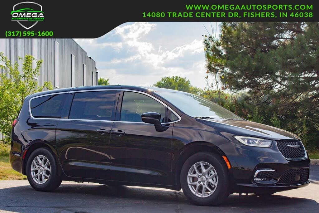 2025 CHRYSLER Pacifica