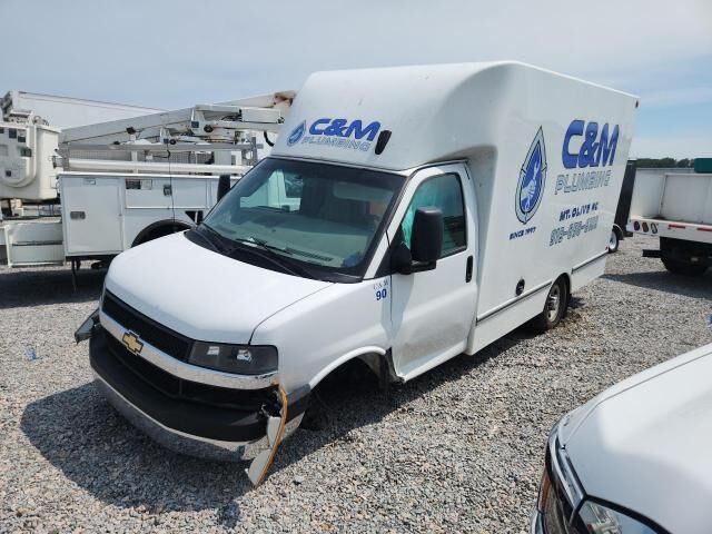 2024 CHEVROLET Express