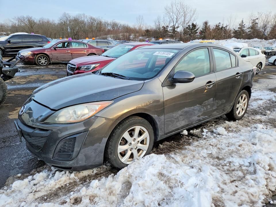2010 MAZDA Mazda3