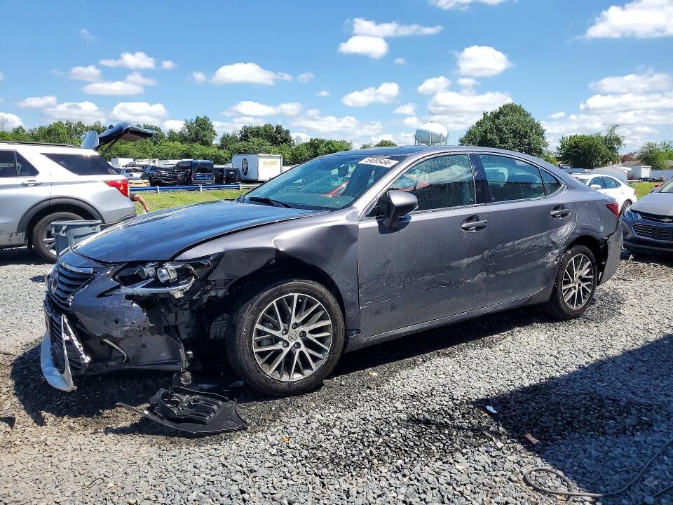 2018 LEXUS ES