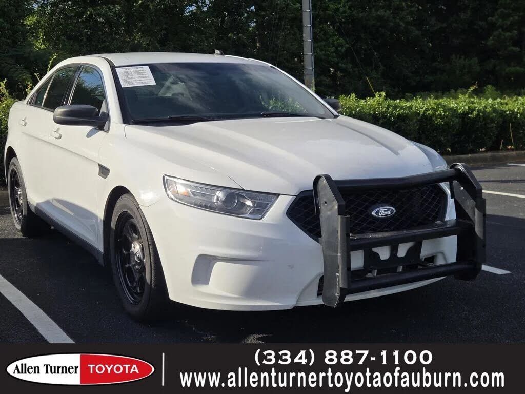 2013 FORD Taurus