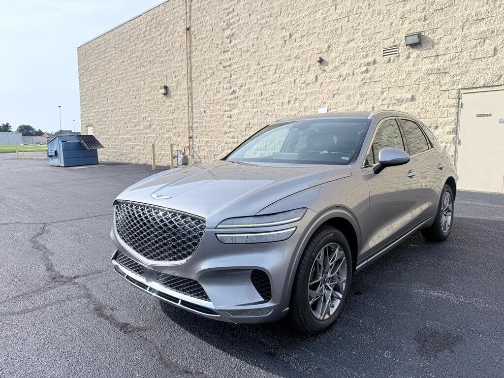 2025 GENESIS GV70