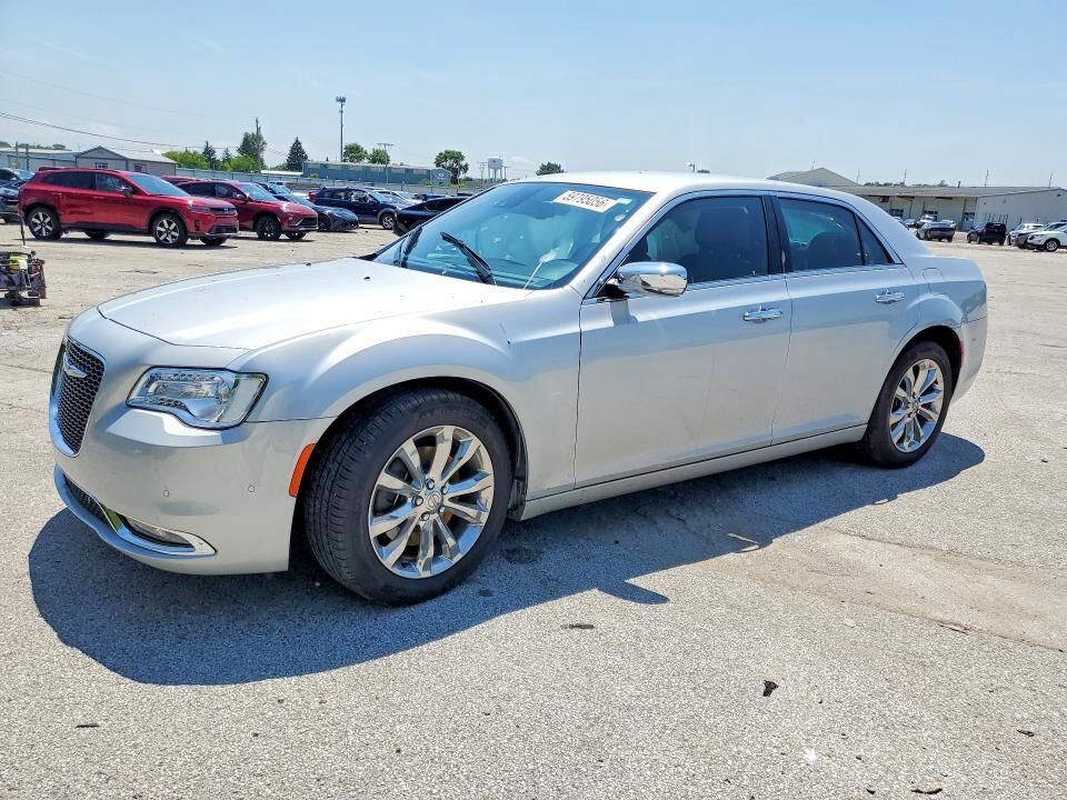 2019 CHRYSLER 300