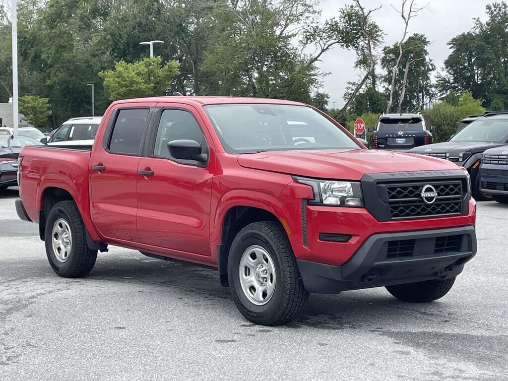 2022 NISSAN Frontier