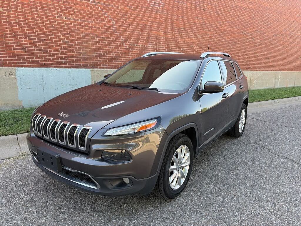 2017 JEEP Cherokee