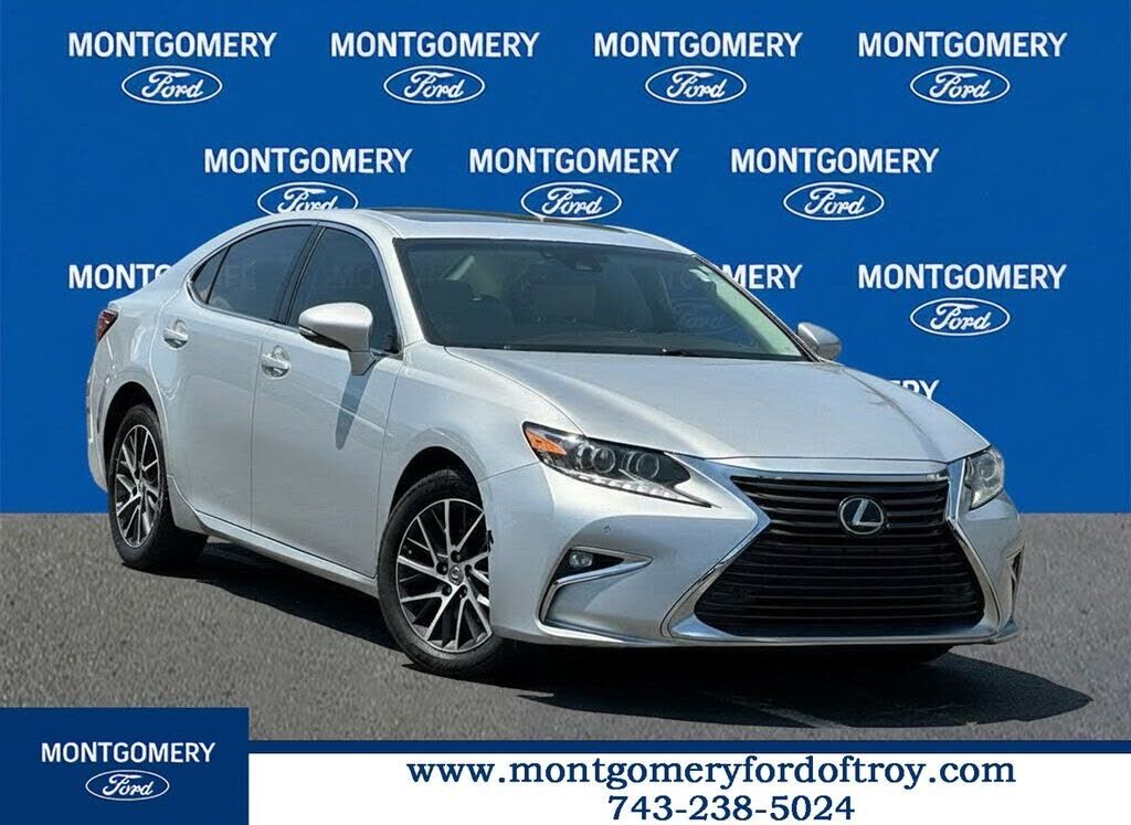 2017 LEXUS ES