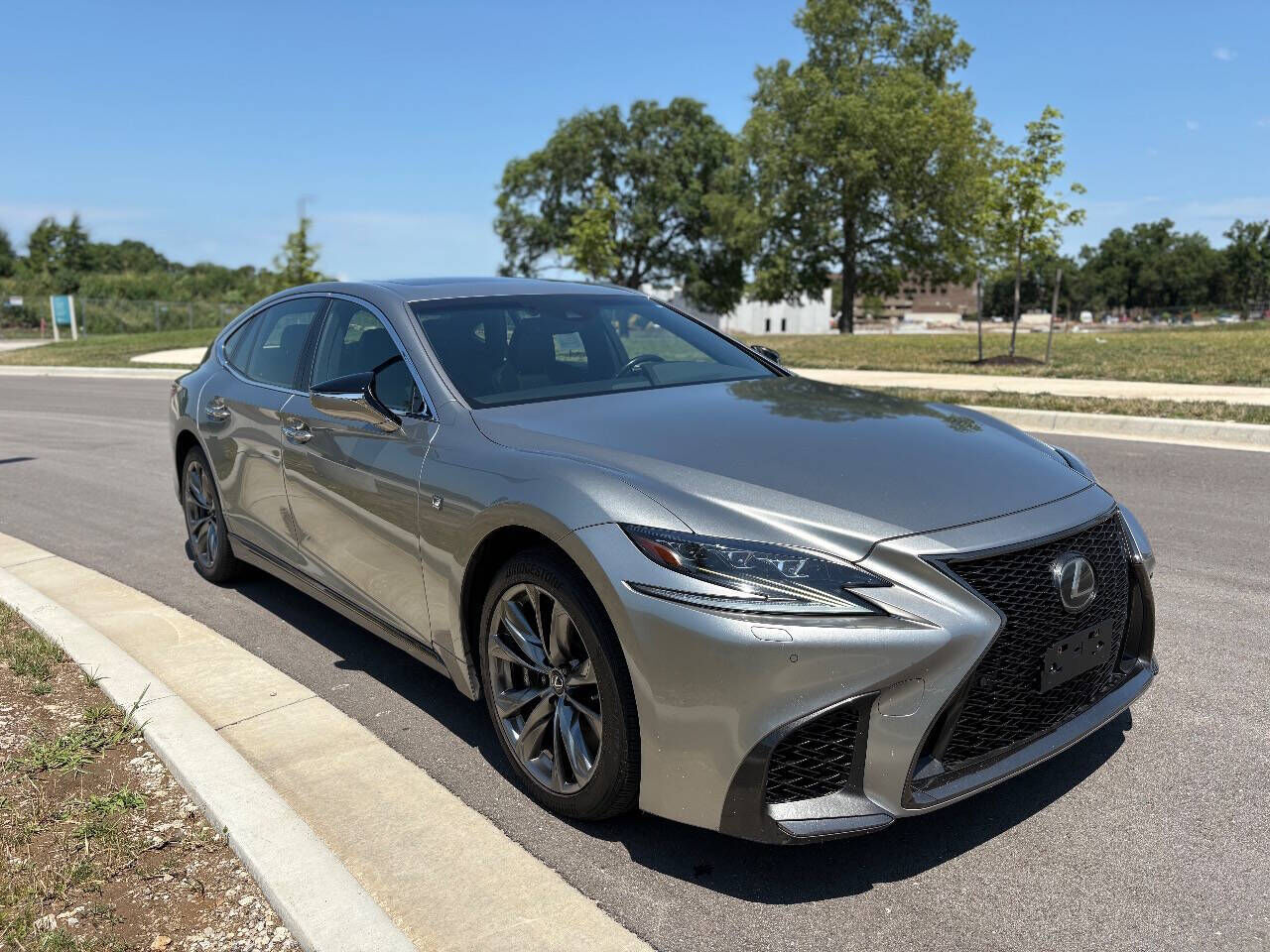 2018 LEXUS LS